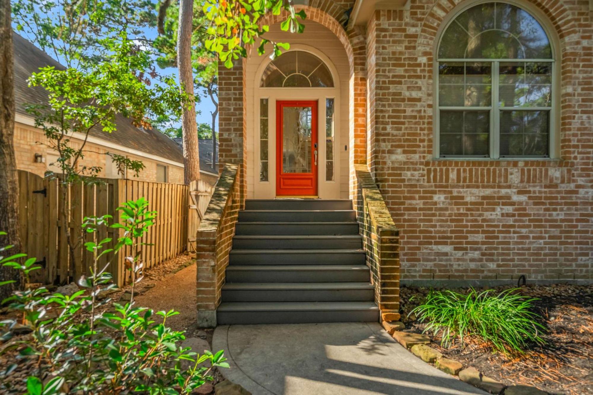 Cozy Home In The Woodlands Spring Exterior foto